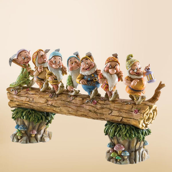 DISNEY SHOWCASE retailer JIM SHORE SEVEN DWARFS FIGURINE