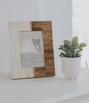 Sammita 4x6 Picture Frame - Carved Bone, Wood