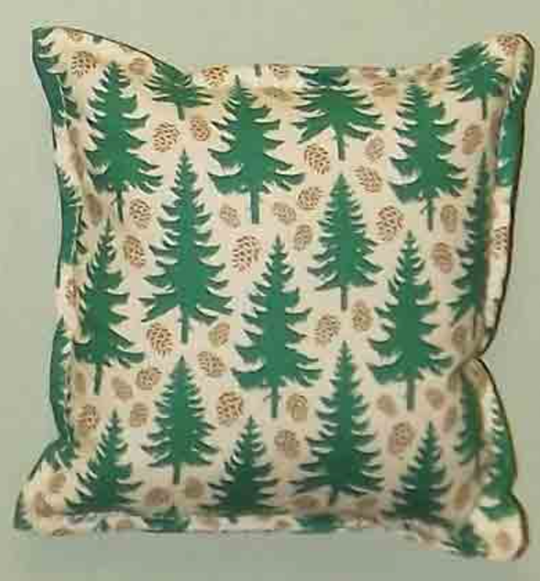 Tree & Pinecone design 6×6